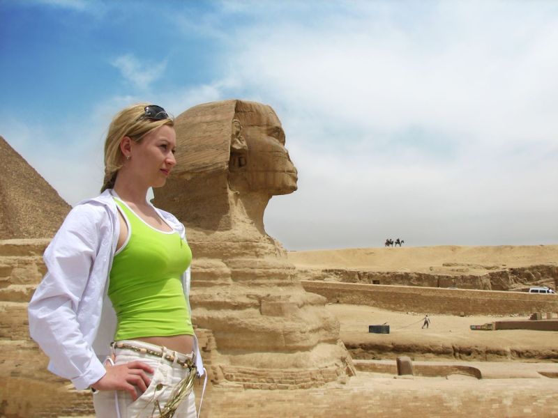 Private tour to Giza Pyramids and Grand Egyptian Museum