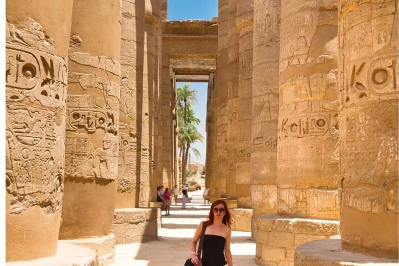 A Luxurious Cairo to Luxor Flight Tour